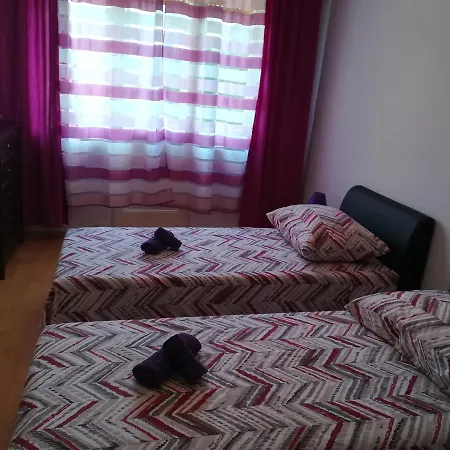Katie Apartment *